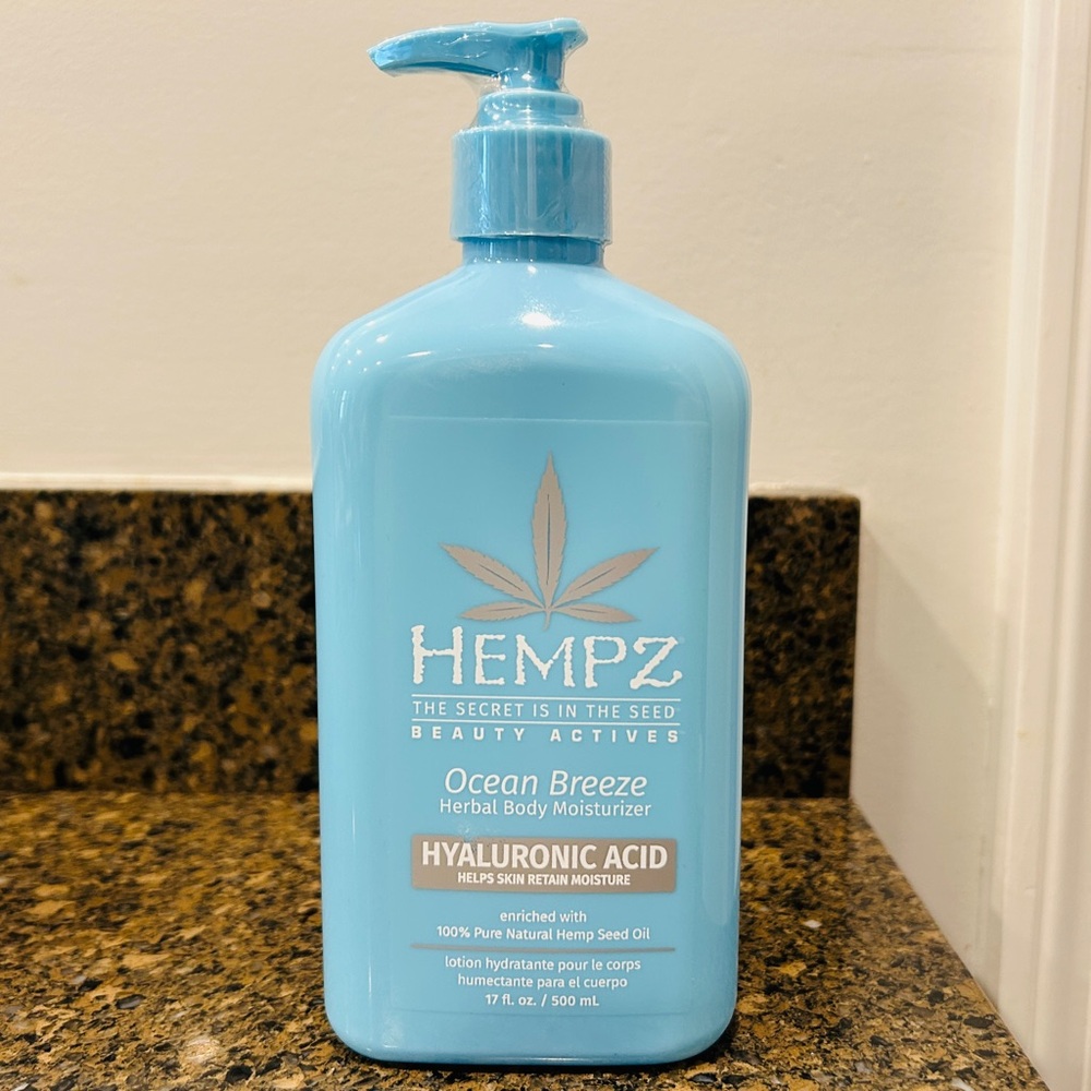 Hempz Ocean Breeze Herbal Body Moisturizer Lotion w Hyaluronic Acid 💨